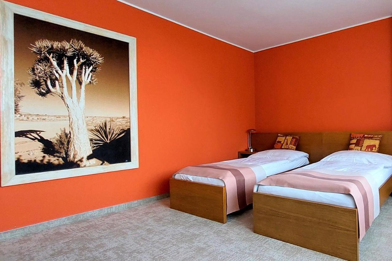 Afrika Hotel Frýdek-Místek Dış mekan fotoğraf