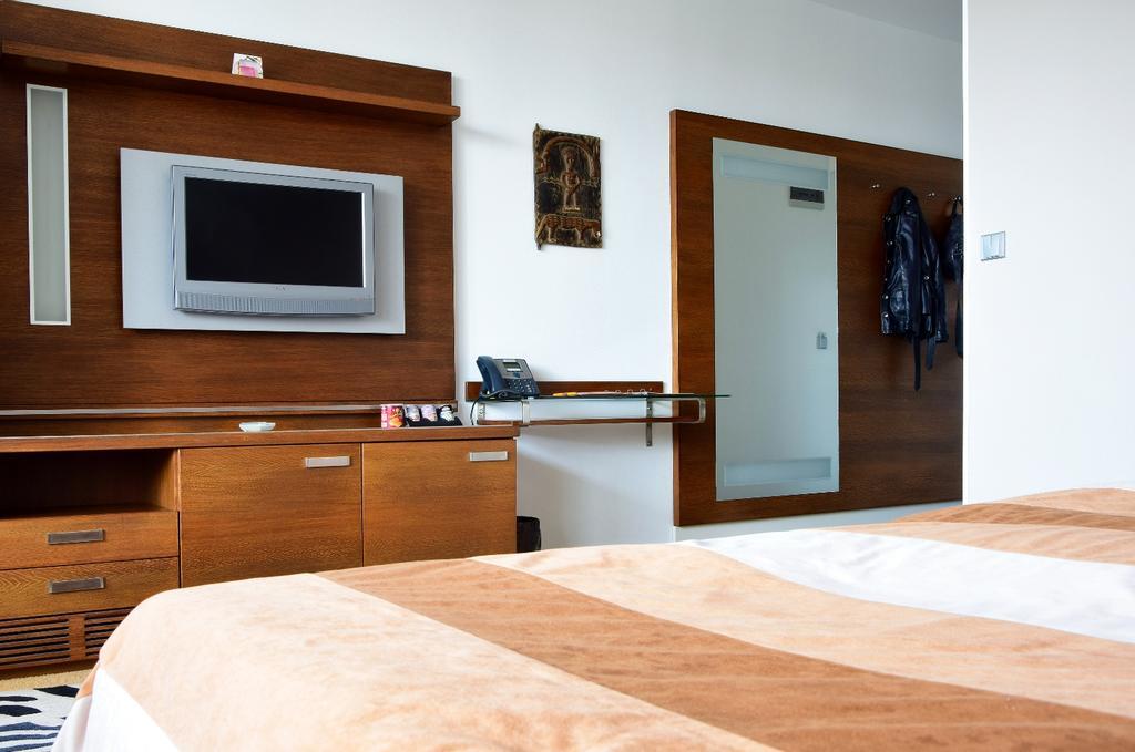 Afrika Hotel Frýdek-Místek Dış mekan fotoğraf