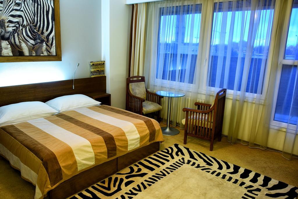 Afrika Hotel Frýdek-Místek Dış mekan fotoğraf