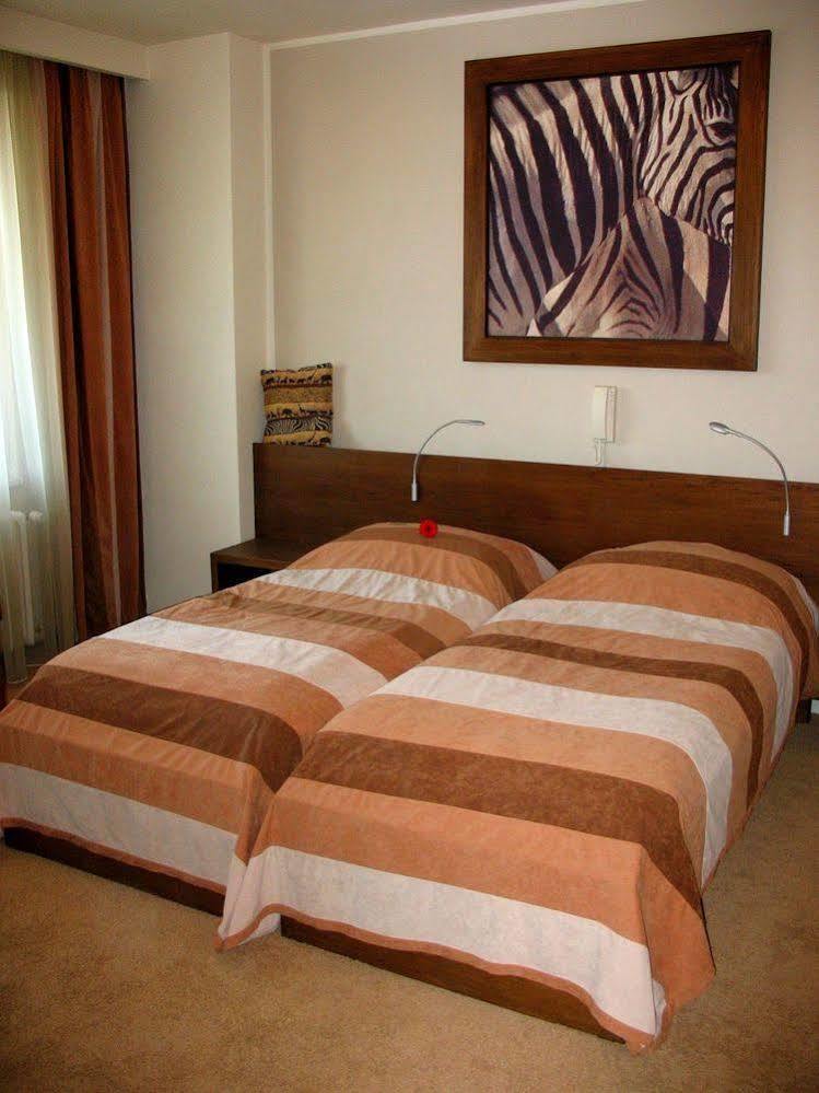 Afrika Hotel Frýdek-Místek Dış mekan fotoğraf